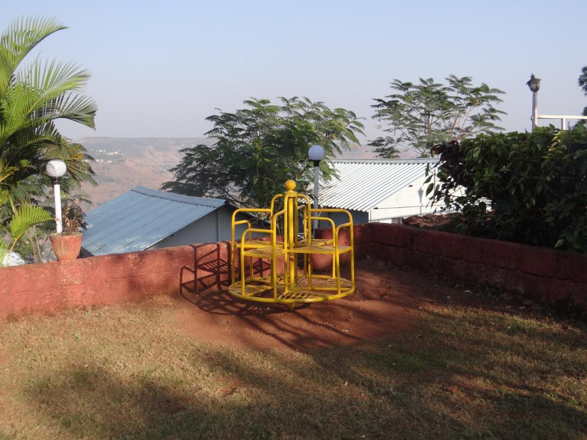 Hotel Exotic Valley Mahābaleshwar Exterior foto