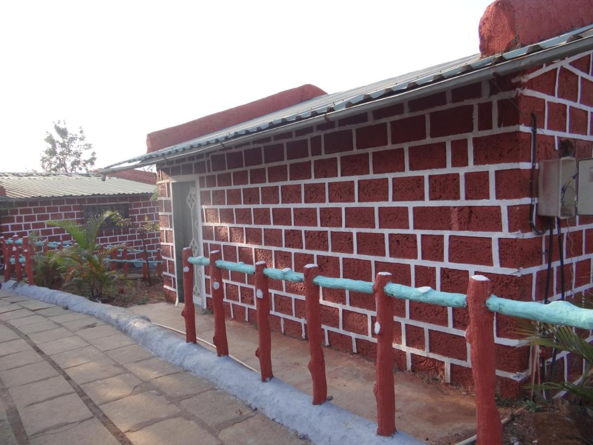 Hotel Exotic Valley Mahābaleshwar Exterior foto